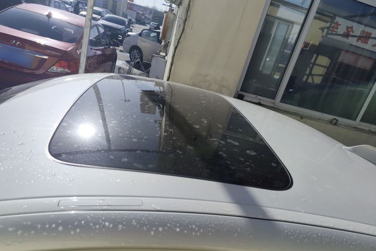 Used BMW 5 Series 2014 520i Elegant Edition Roof