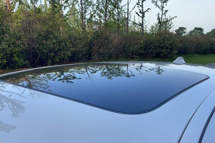 Used BMW 5 Series 2014 525Li Luxury Design Package Roof