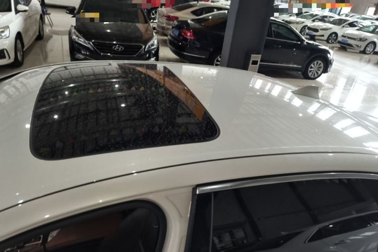 Used BMW 5 Series 2014 525Li Luxury Design Package Roof