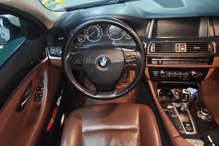 Used BMW 5 Series 2014 520Li Elegant Model Steering Wheel