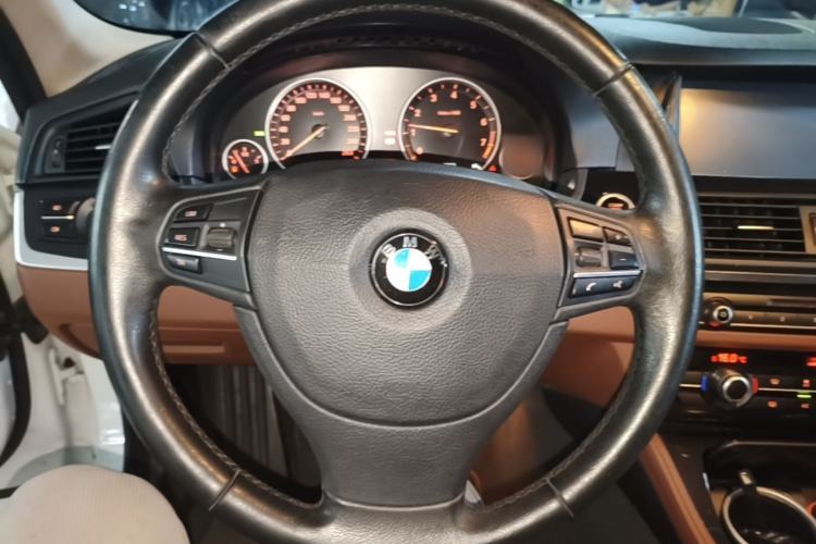 Used BMW 5 Series 2014 520i Elegant Edition Steering Wheel