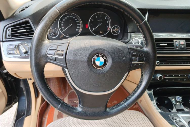 Used BMW 5 Series 2014 520Li Elegant Model Steering Wheel