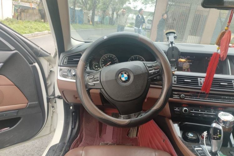 Used BMW 5 Series 2014 525Li Leading Model Steering Wheel
