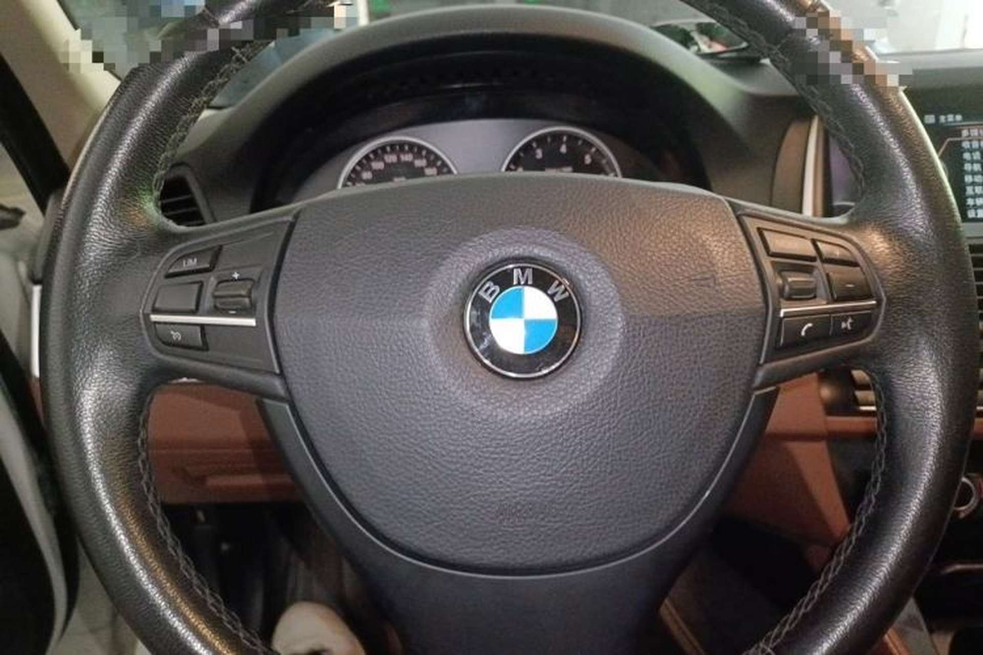 Used BMW 5 Series 2014 525Li Leading Model Steering Wheel