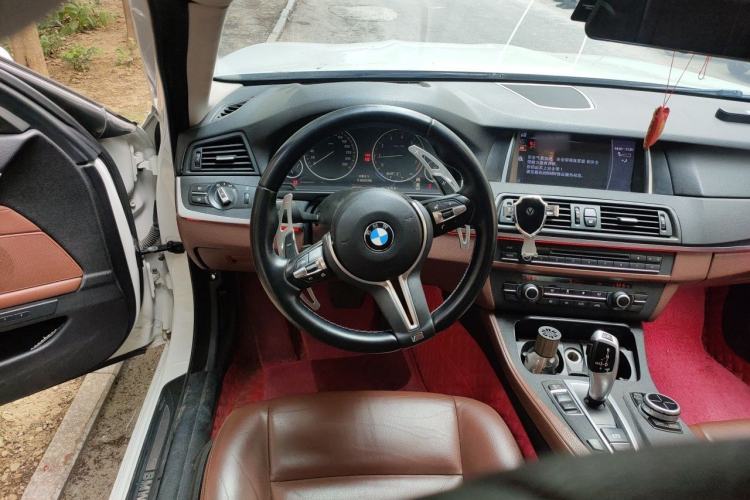 Used BMW 5 Series 2014 520Li Elegant Model Steering Wheel