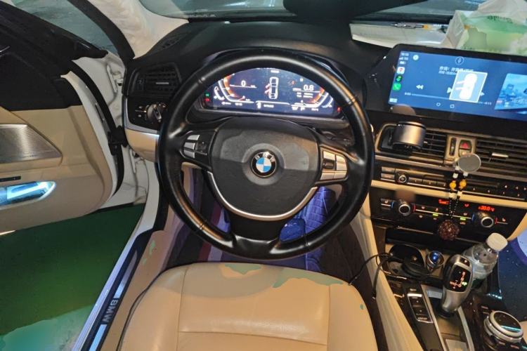 Used BMW 5 Series 2014 525Li Leading Model Steering Wheel