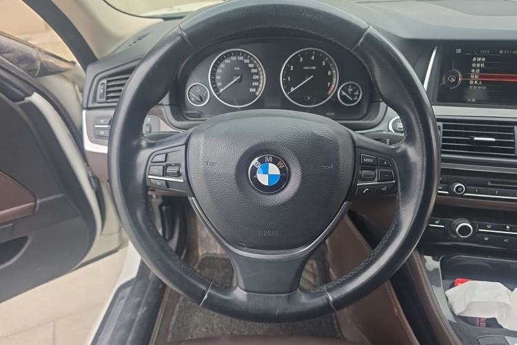 Used BMW 5 Series 2014 525Li Luxury Design Package Steering Wheel