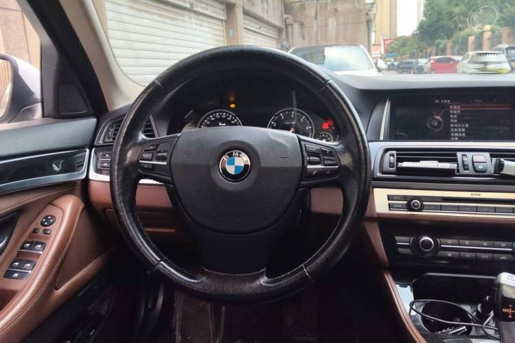 Used BMW 5 Series 2014 520Li Elegant Model Steering Wheel