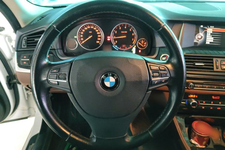 Used BMW 5 Series 2014 520i Elegant Edition Steering Wheel