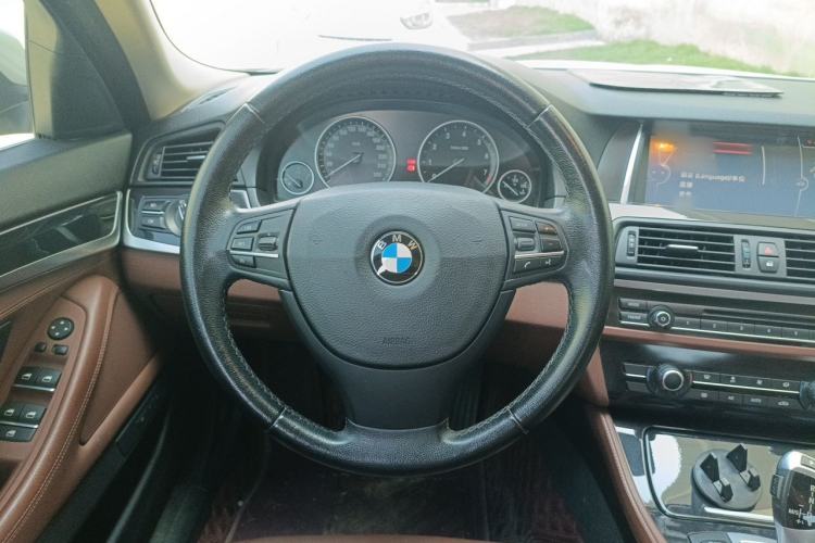 Used BMW 5 Series 2014 520Li Elegant Model Steering Wheel