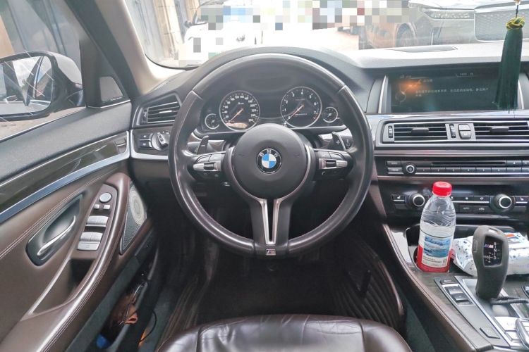Used BMW 5 Series 2014 525Li Luxury Design Package Steering Wheel