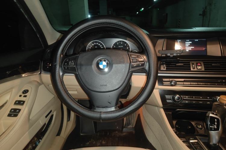 Used BMW 5 Series 2014 520Li Elegant Model Steering Wheel