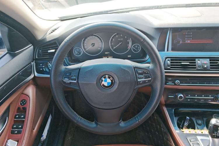 Used BMW 5 Series 2014 520Li Elegant Model Steering Wheel