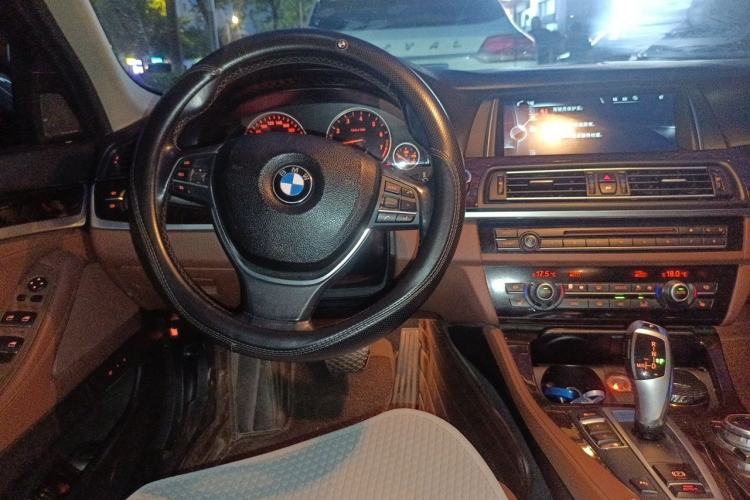 Used BMW 5 Series 2014 528Li Leading Model Steering Wheel