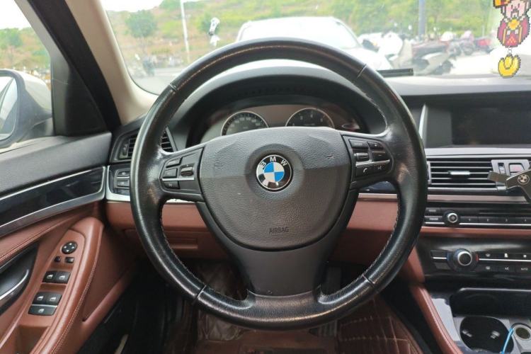 Used BMW 5 Series 2014 520Li Elegant Model Steering Wheel
