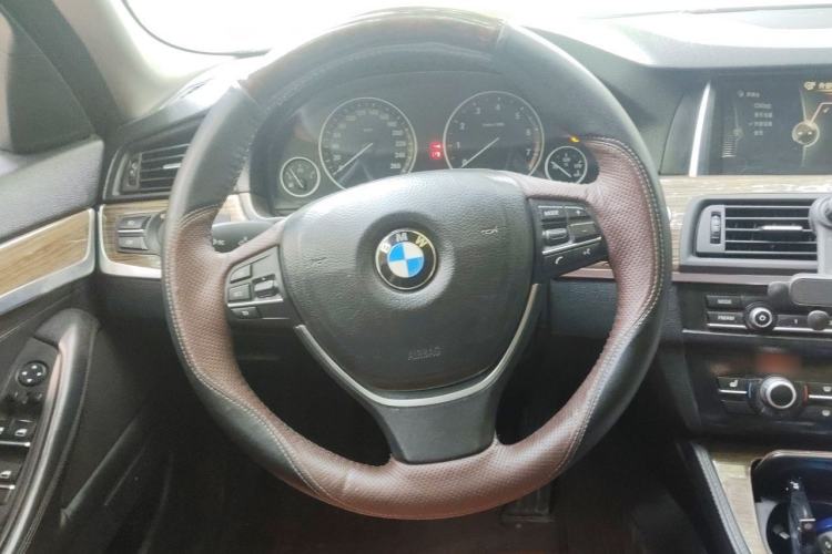 Used BMW 5 Series 2014 525Li Fashion Design Package Steering Wheel