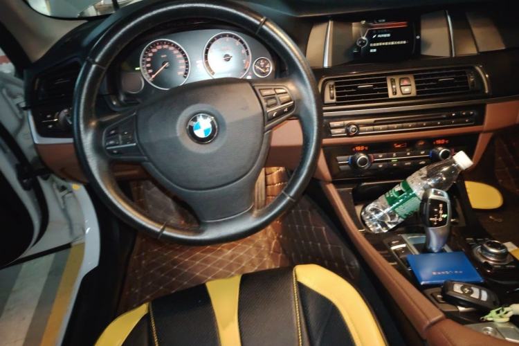 Used BMW 5 Series 2014 520i Elegant Edition Steering Wheel