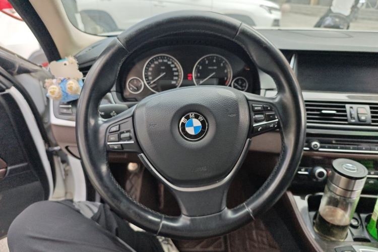 Used BMW 5 Series 2014 525Li Luxury Design Package Steering Wheel