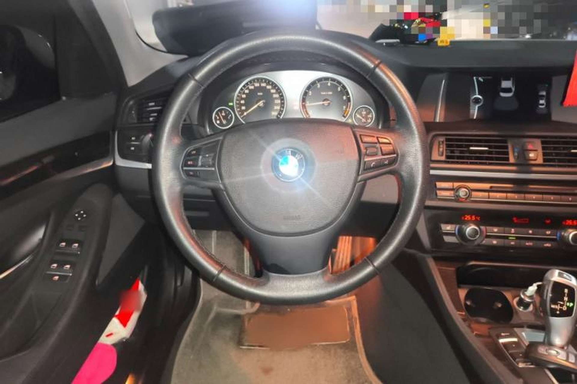 Used BMW 5 Series 2014 525Li Leading Model Steering Wheel