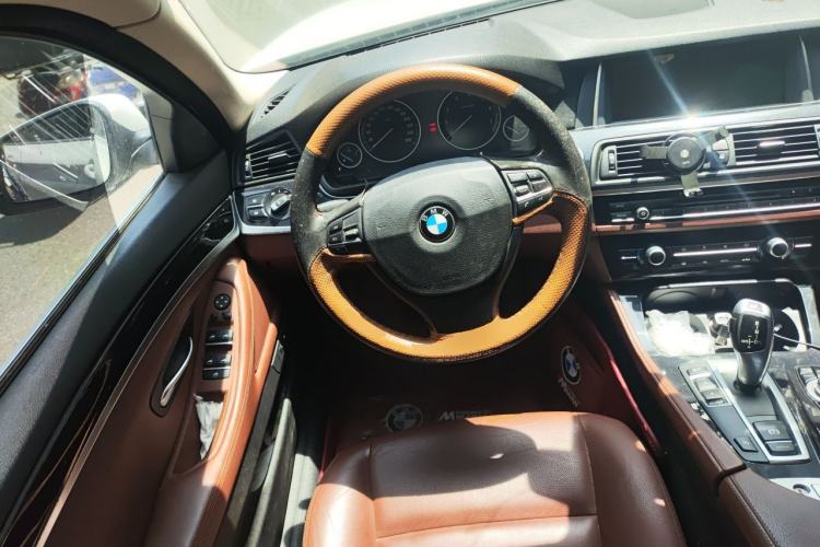 Used BMW 5 Series 2014 520Li Elegant Model Steering Wheel