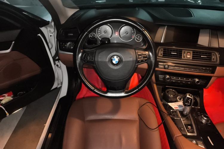 Used BMW 5 Series 2014 520Li Elegant Model Steering Wheel