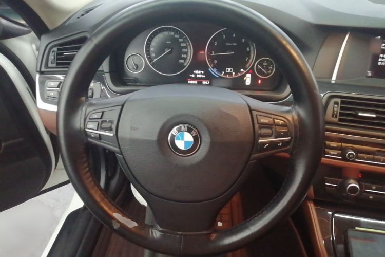 Used BMW 5 Series 2014 520Li Elegant Model Steering Wheel