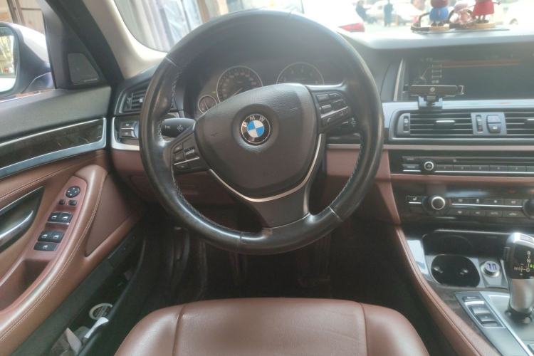 Used BMW 5 Series 2014 528Li Leading Model Steering Wheel