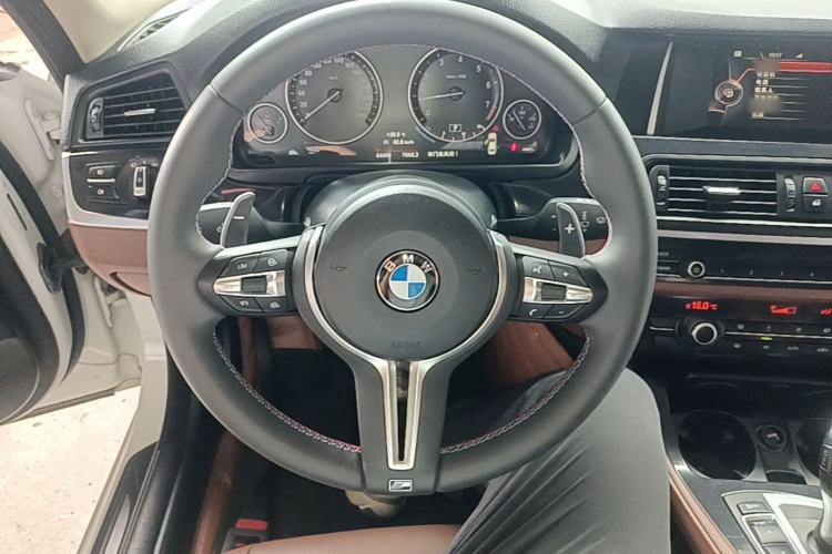Used BMW 5 Series 2014 520Li Elegant Model Steering Wheel