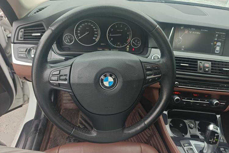 Used BMW 5 Series 2014 520Li Elegant Model Steering Wheel