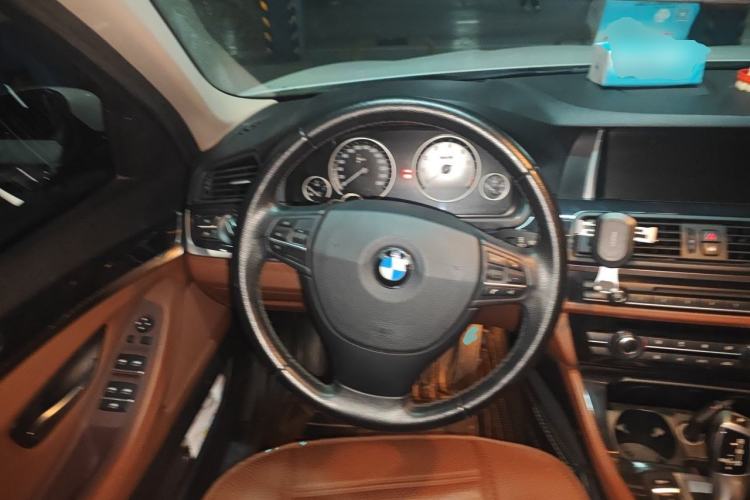Used BMW 5 Series 2014 520Li Elegant Model Steering Wheel