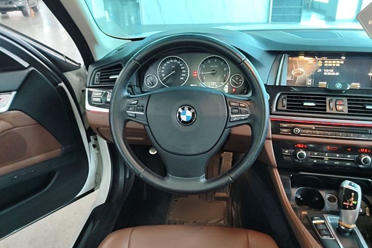 Used BMW 5 Series 2014 525Li Leading Model Steering Wheel