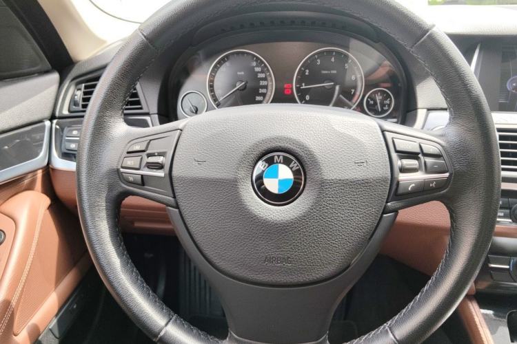 Used BMW 5 Series 2014 520Li Elegant Model Steering Wheel