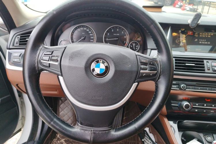 Used BMW 5 Series 2014 520Li Elegant Model Steering Wheel