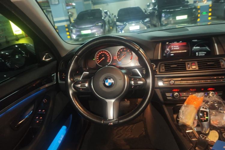 Used BMW 5 Series 2014 520Li Elegant Model Steering Wheel