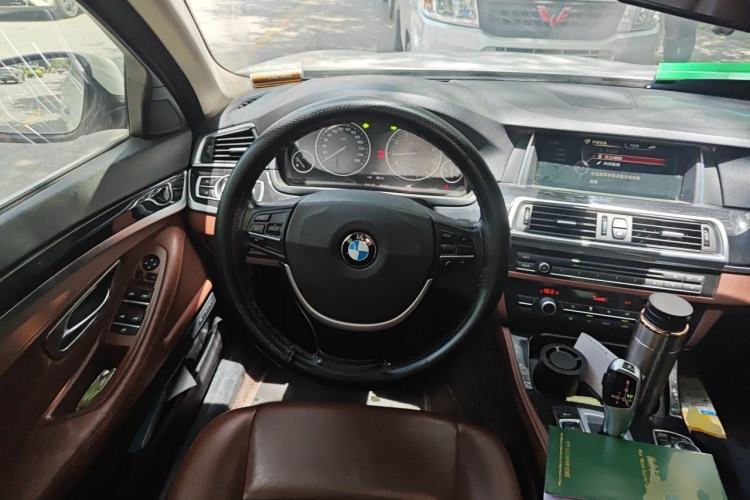 Used BMW 5 Series 2014 520Li Elegant Model Steering Wheel