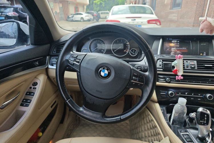 Used BMW 5 Series 2014 520Li Elegant Model Steering Wheel