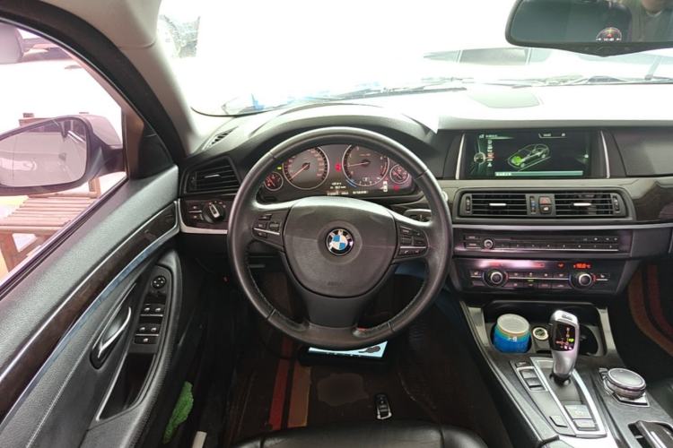 Used BMW 5 Series 2014 525Li Leading Model Steering Wheel