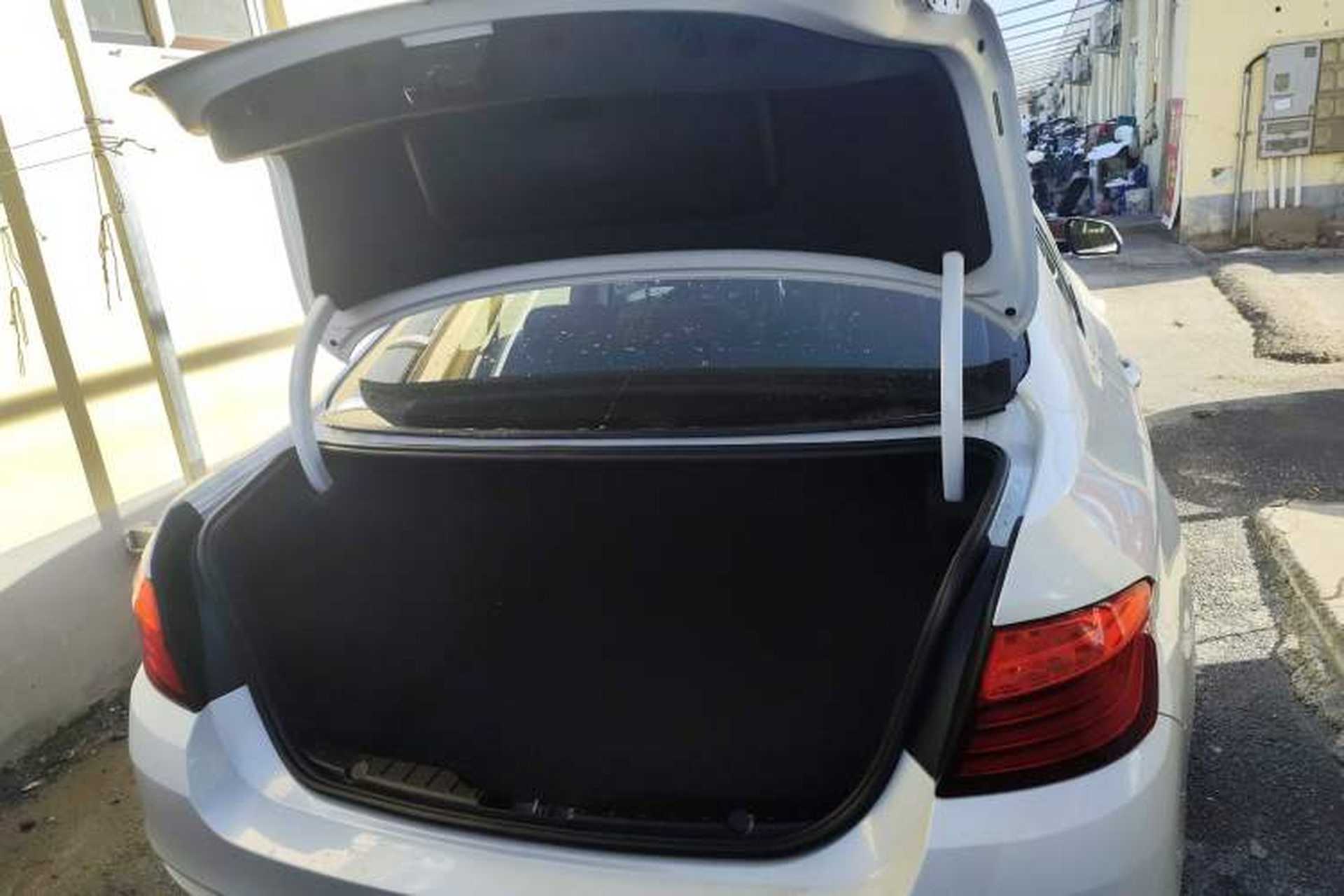 Used BMW 5 Series 2014 520i Elegant Edition Trunk