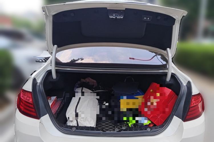 Used BMW 5 Series 2014 525Li Fashion Design Package Trunk