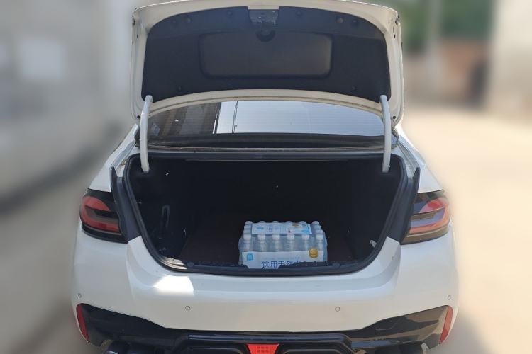 Used BMW 5 Series 2014 520Li Elegant Model Trunk