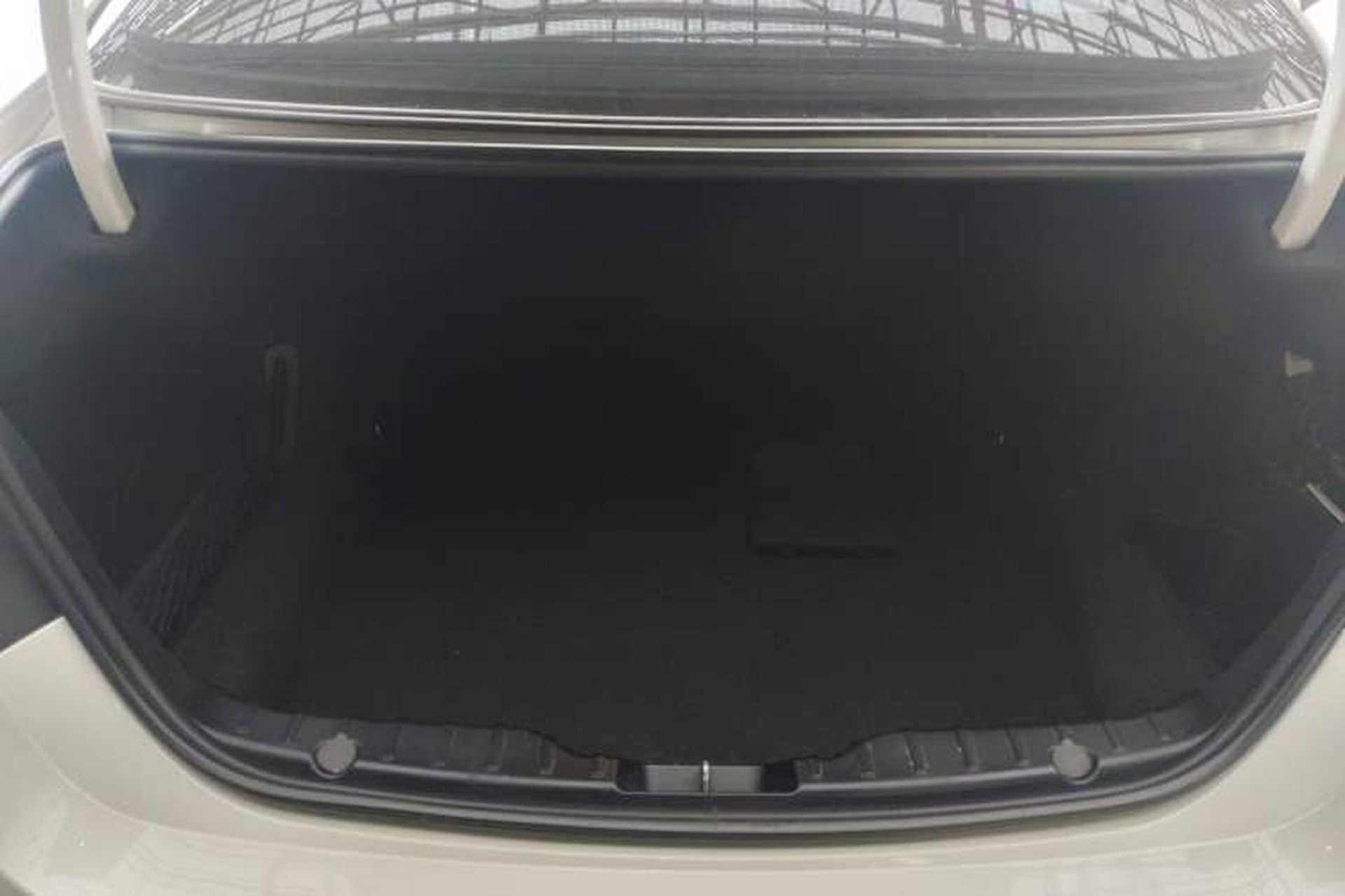 Used BMW 5 Series 2014 528Li Leading Model Trunk