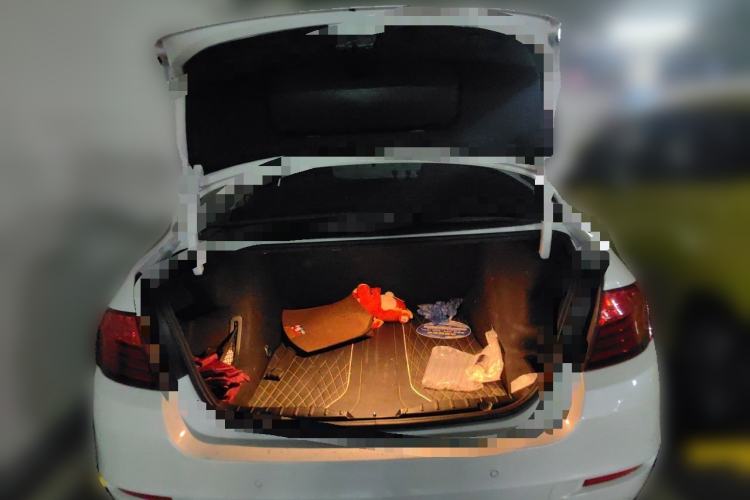 Used BMW 5 Series 2014 525Li Leading Model Trunk