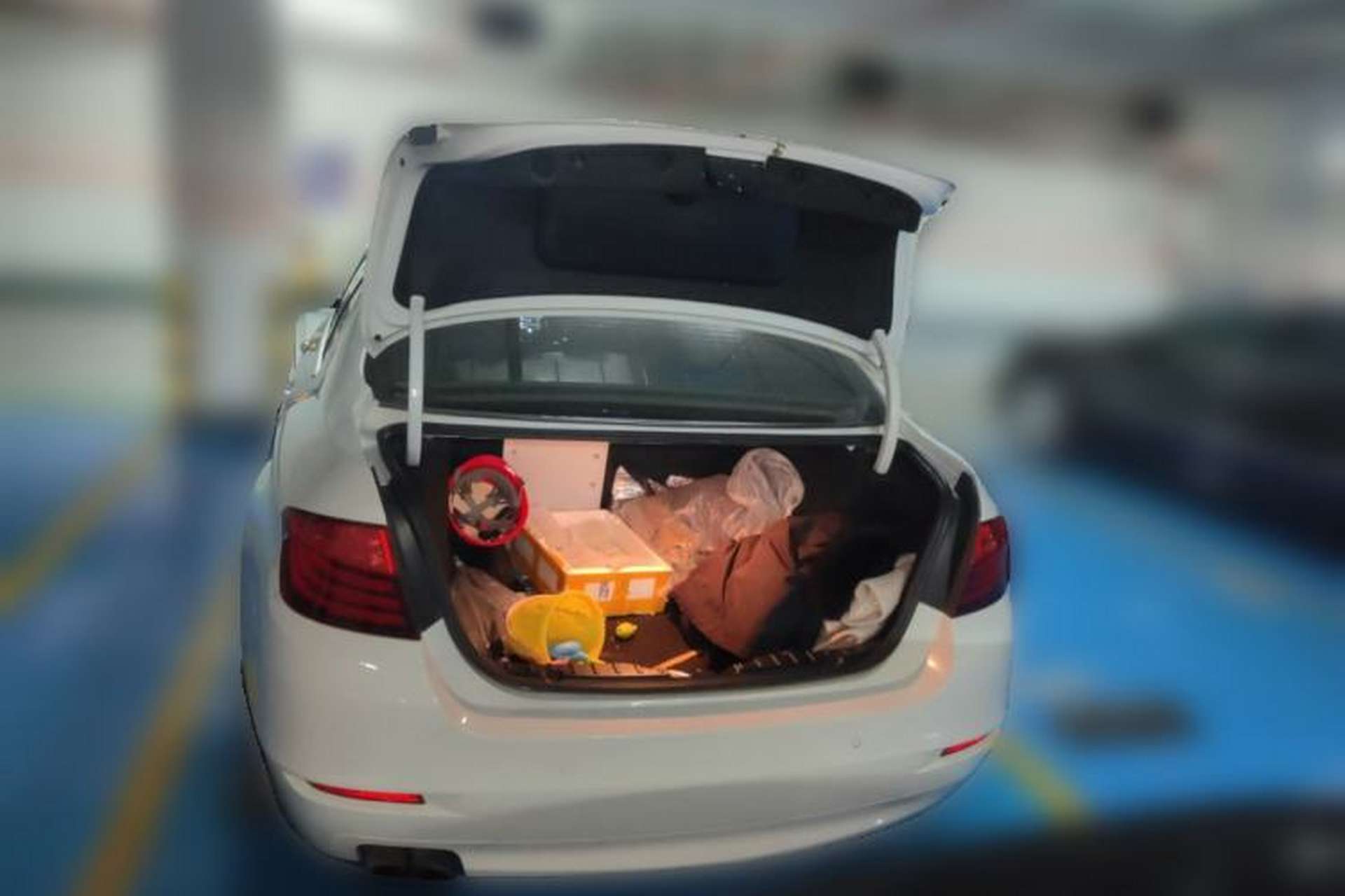 Used BMW 5 Series 2014 520Li Elegant Model Trunk