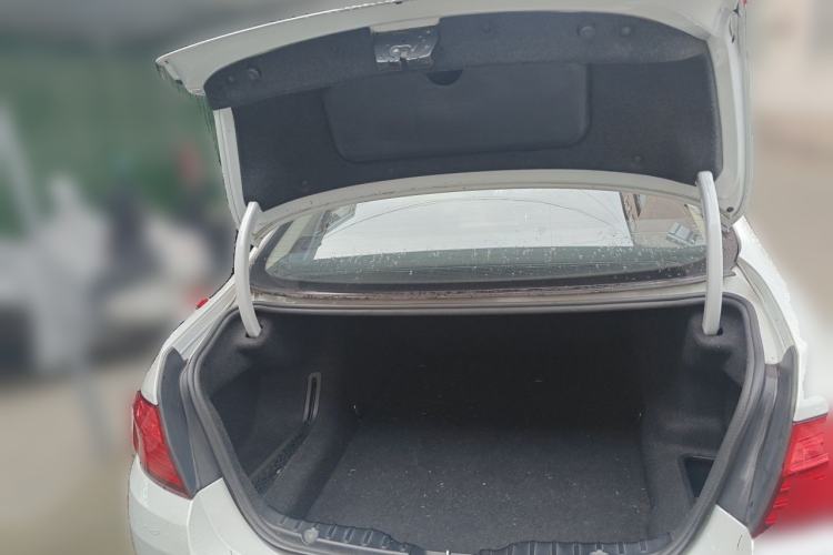Used BMW 5 Series 2014 525Li Luxury Design Package Trunk