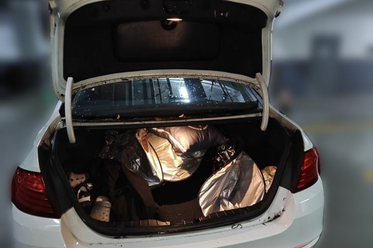 Used BMW 5 Series 2014 525Li Leading Model Trunk