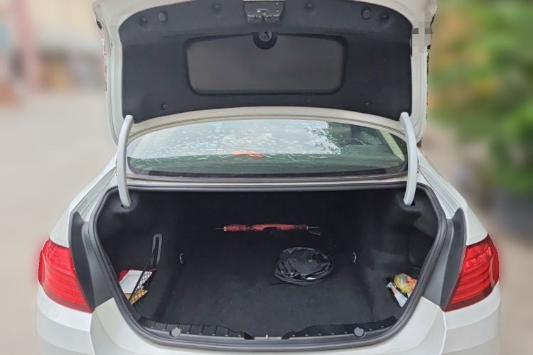 Used BMW 5 Series 2014 525Li Luxury Design Package Trunk