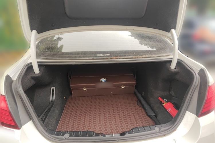 Used BMW 5 Series 2014 525Li Luxury Design Package Trunk