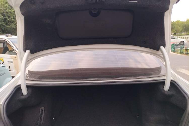Used BMW 5 Series 2014 525Li Luxury Design Package Trunk