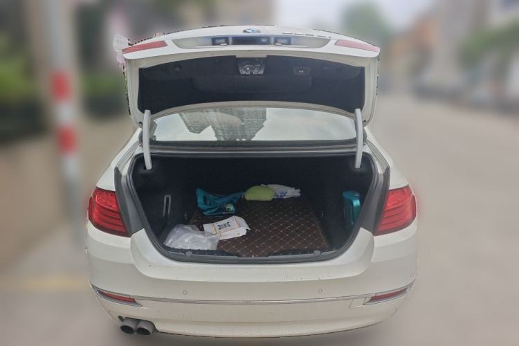 Used BMW 5 Series 2014 525Li Luxury Design Package Trunk