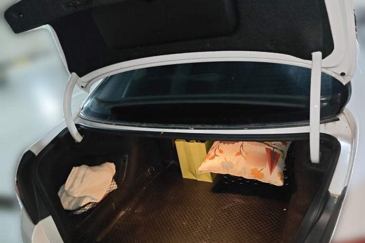 Used BMW 5 Series 2014 525Li Fashion Design Package Trunk